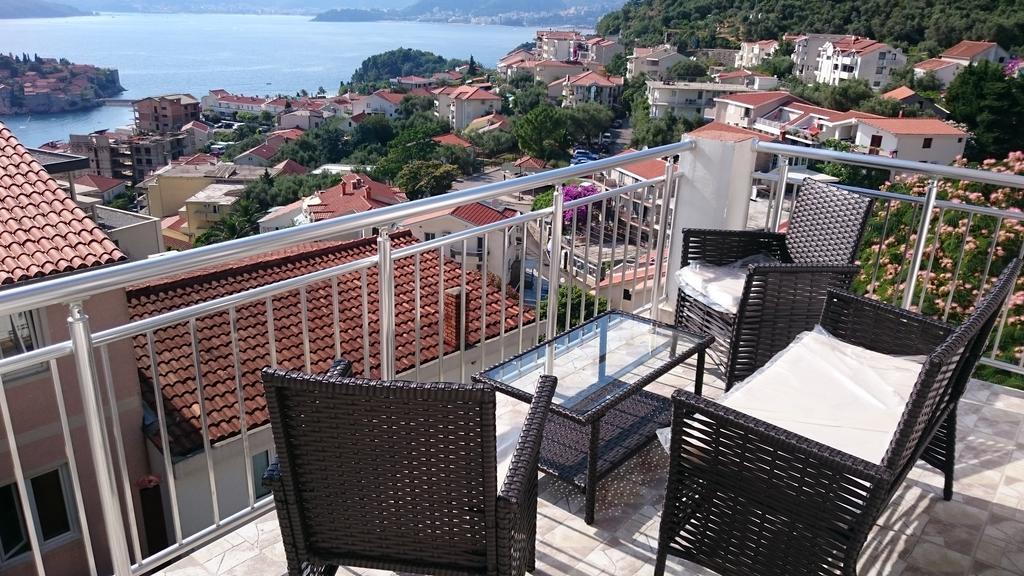 Apartments Vukovic Sveti Stefan Luaran gambar