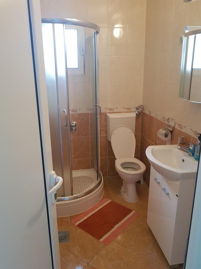 Apartments Vukovic Sveti Stefan Luaran gambar