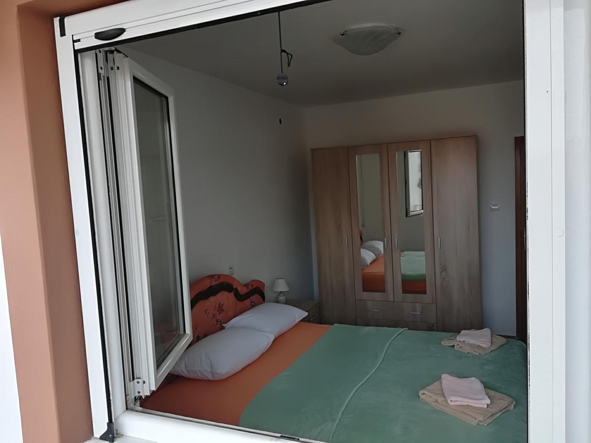 Apartments Vukovic Sveti Stefan Luaran gambar